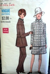 7496 vogue suit